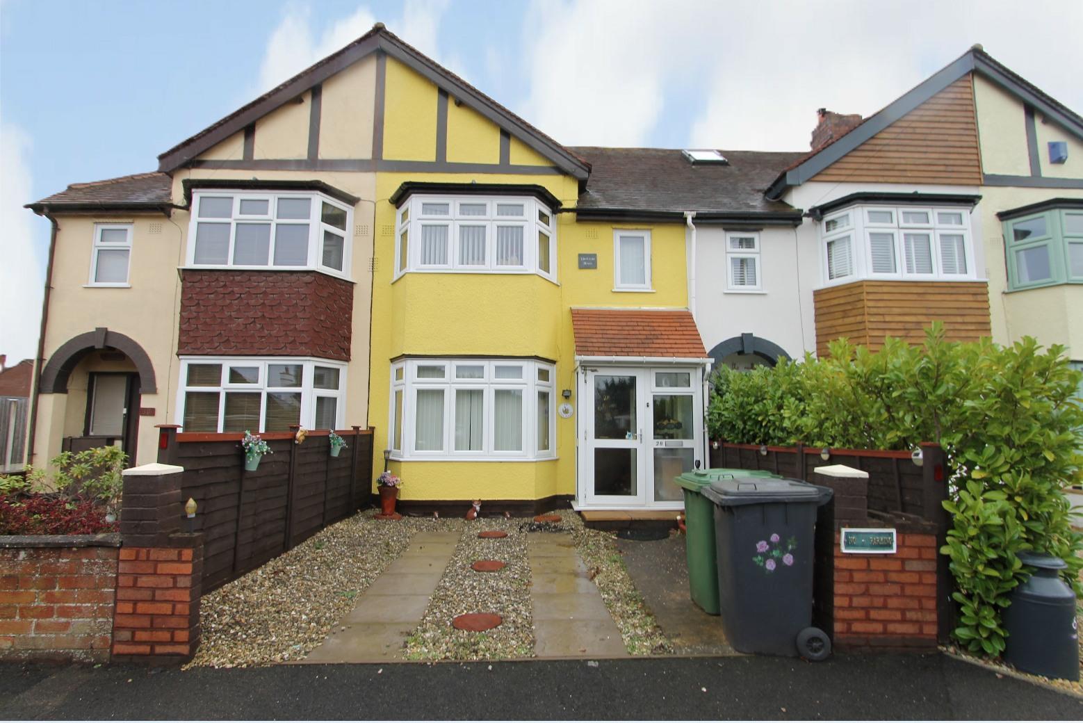 3 bed property in The Foxholes, Kidderminster